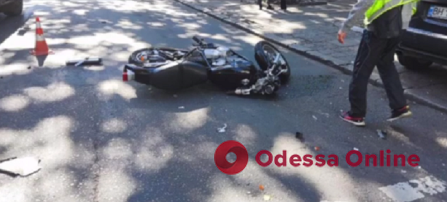 В Одессе в ДТП пострадал мотоциклист
