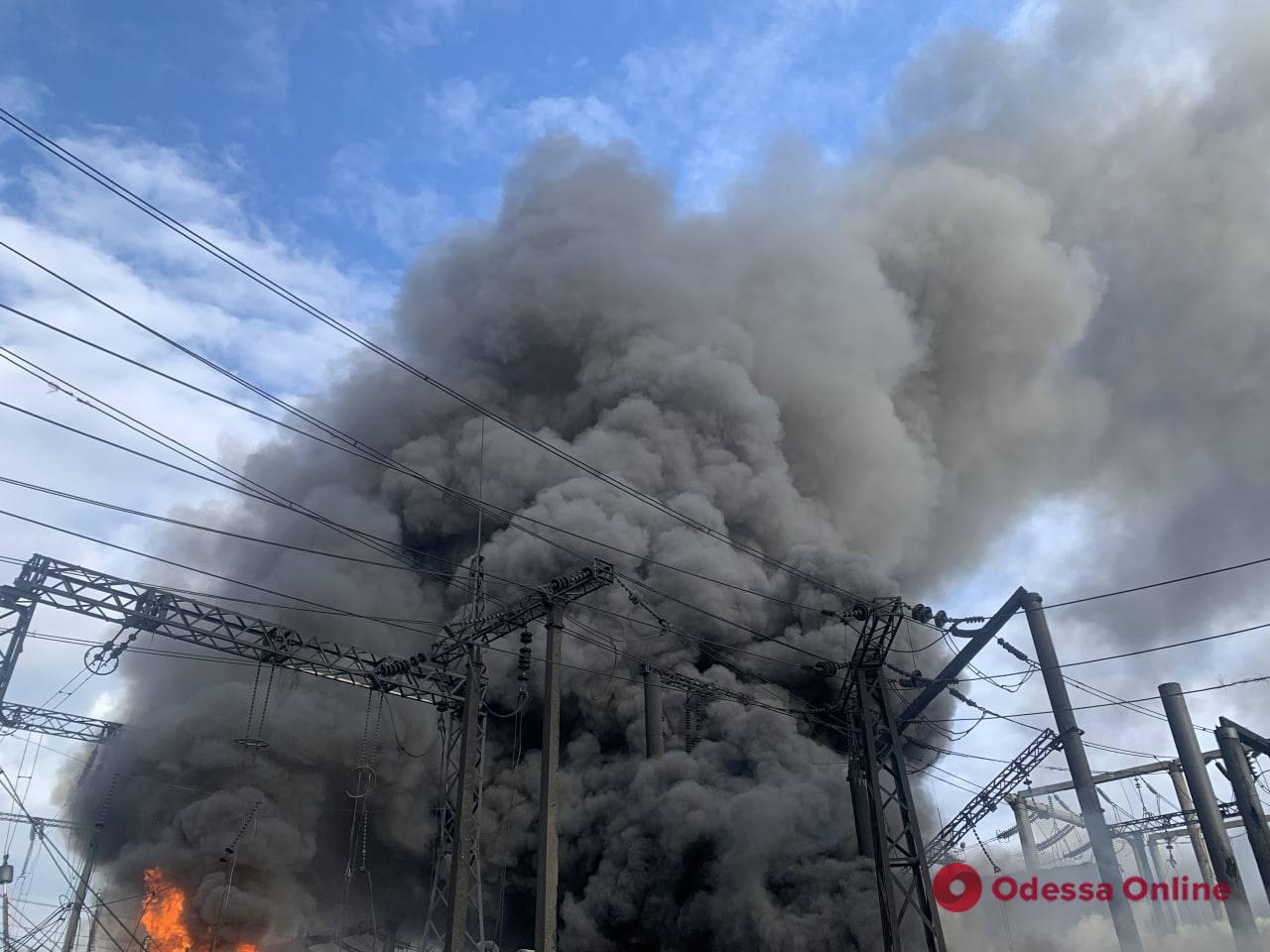 В Ровенской ОВА показали последствия российского ракетного удара (фото)