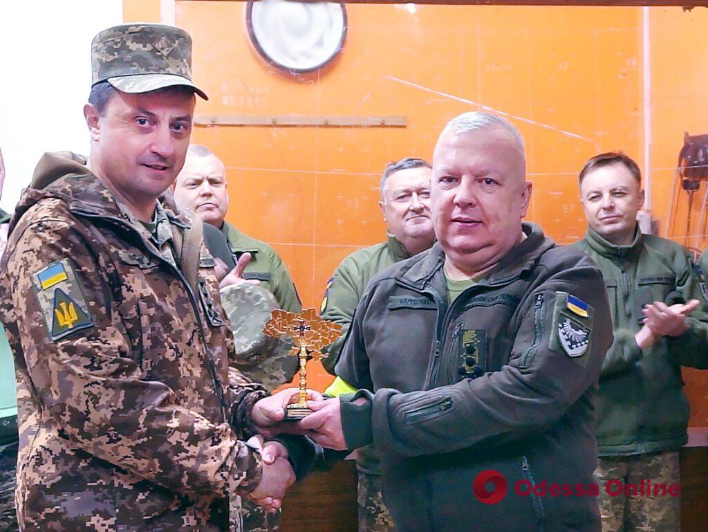Командующий Воздушными Силами наградил защитников неба на юге Украины
