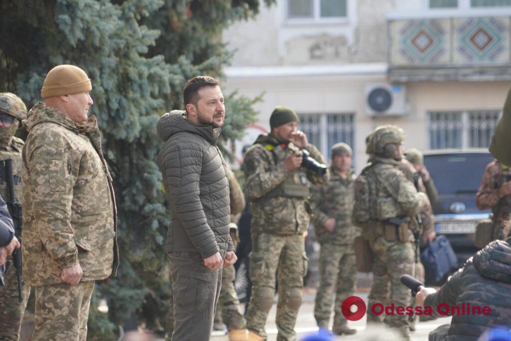 «За каждый освобожденный город мы платим очень высокую цену», — Зеленский