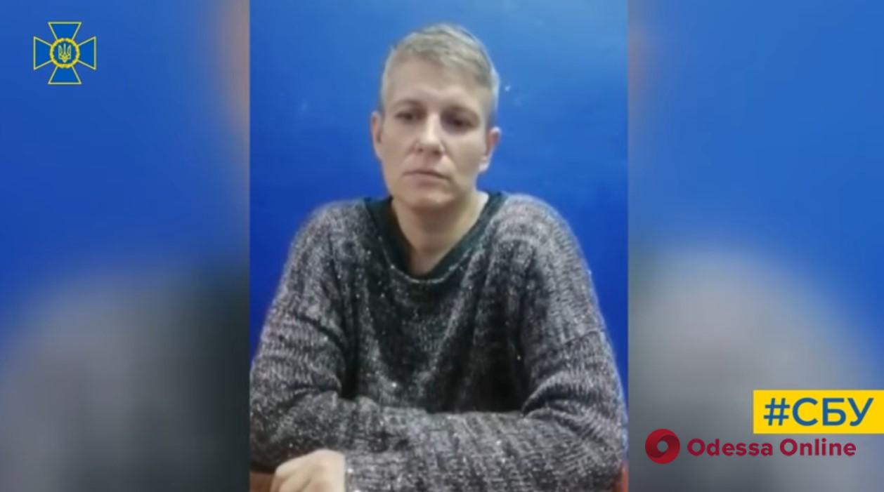Российская армия оставляет своих медиков стекать кровью на поле боя: СБУ опубликовала видео допроса пленной