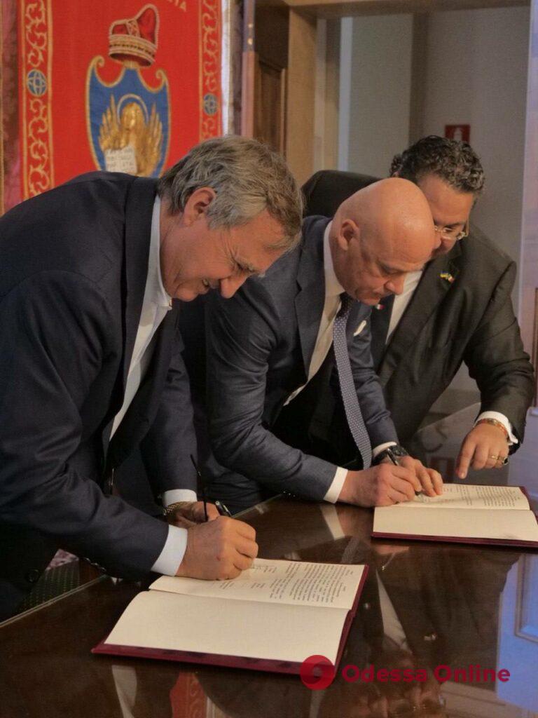 Одеса та Венеція уклали договір про партнерські відносини між містами (відео)