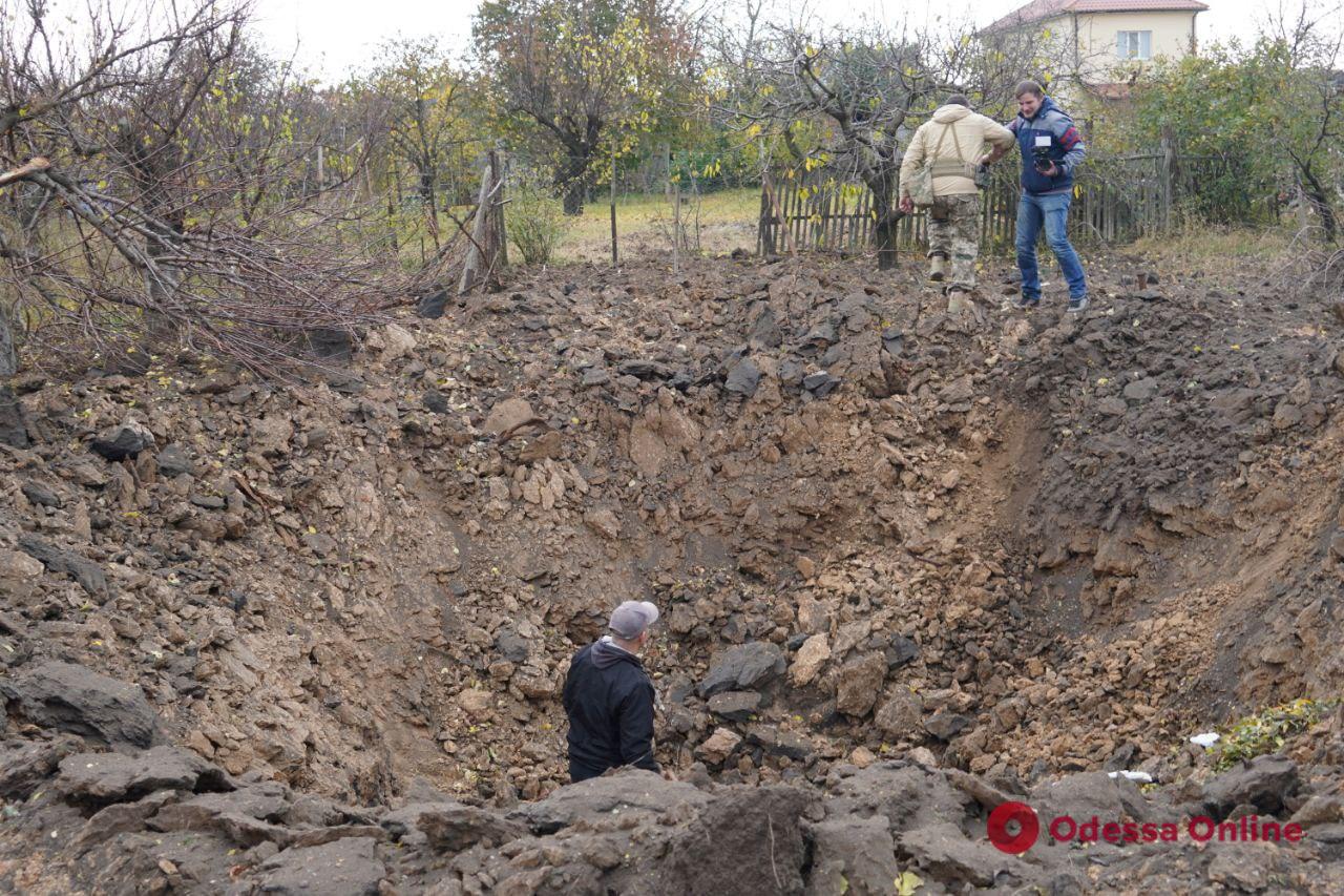 Николаев снова подвергся ракетному обстрелу (фото)