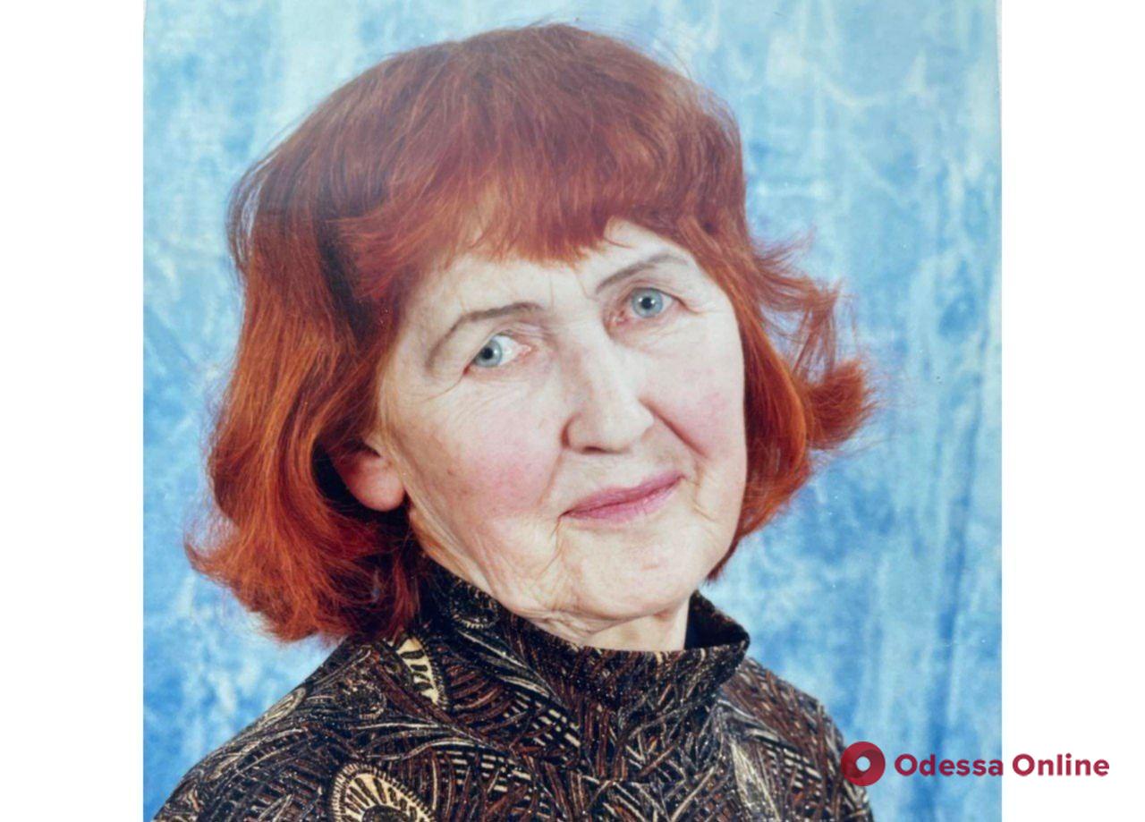 В Одессе простились с Галиной Захаровной Супруненко, которая более 60 лет проработала учительницей в Мариинской гимназии