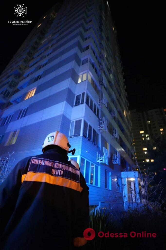 Огонь на 25 этаже: спасатели рассказали подробности пожара в ЖК Альтаир-1 (фото, видео)