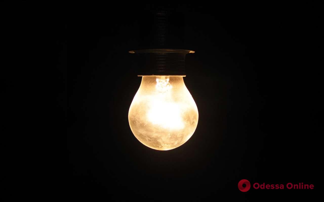 В Одесі та області тривають екстрені відключення світла