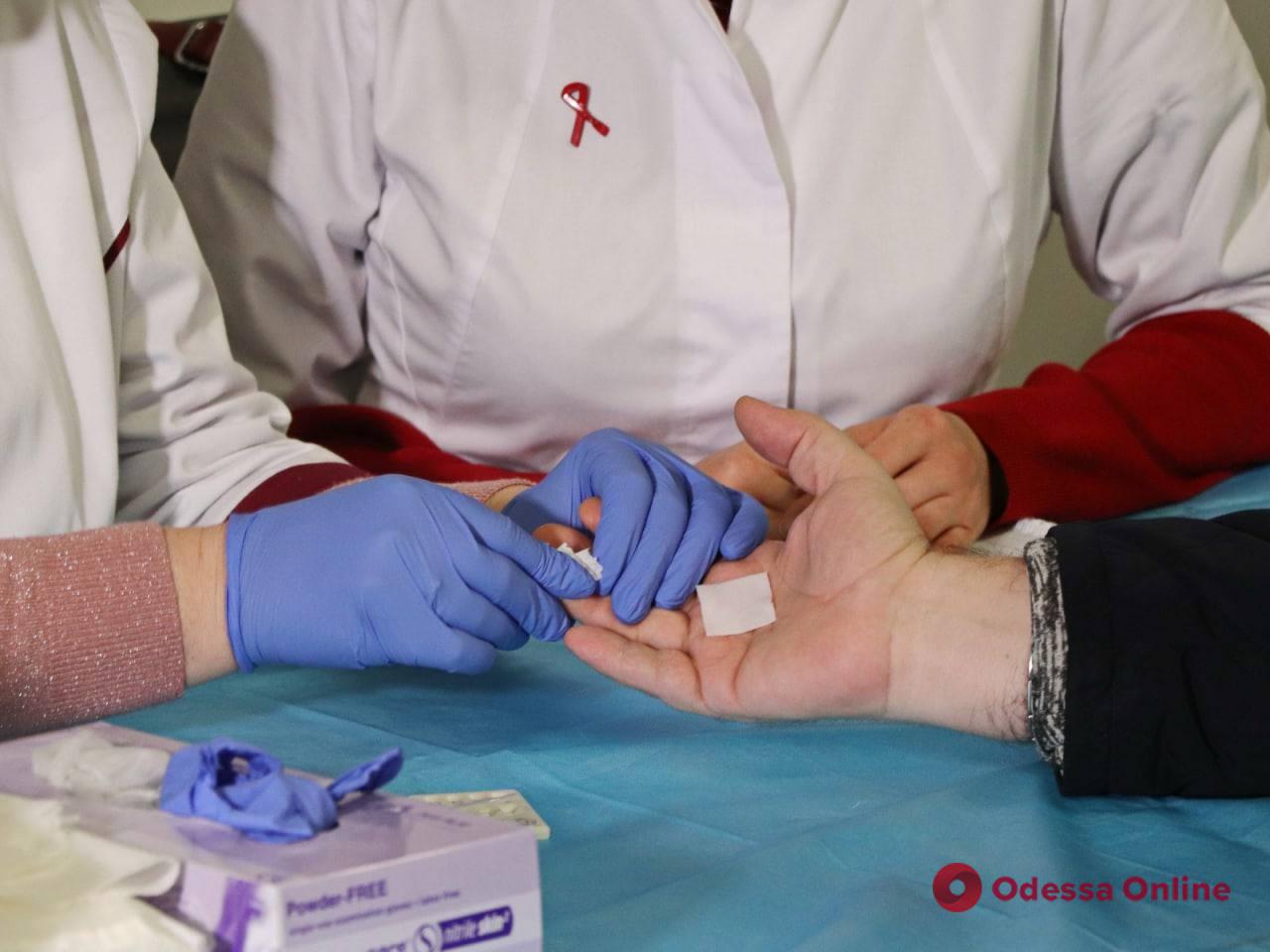 В одесских медучреждениях доступно бесплатное тестирование на ВИЧ через 15 минут