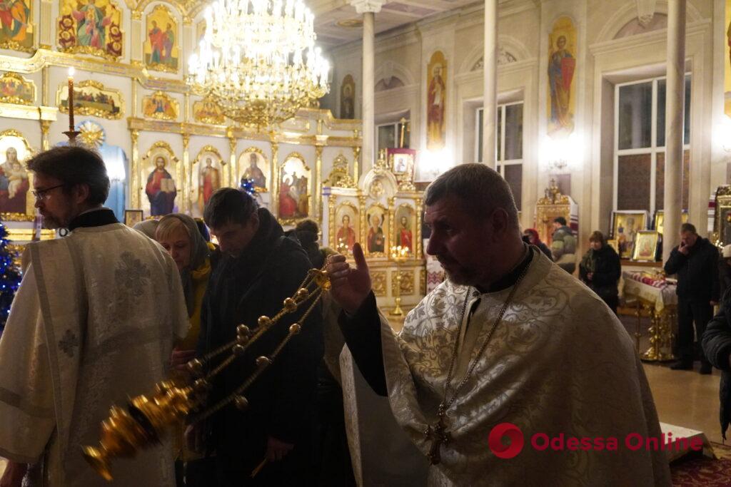 В Одессе начинают праздновать Рождество (фото)