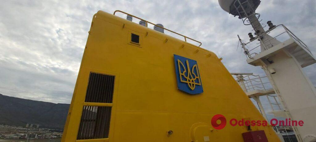 Украинский ледокол «Ноосфера» начинает новый антарктический сезон