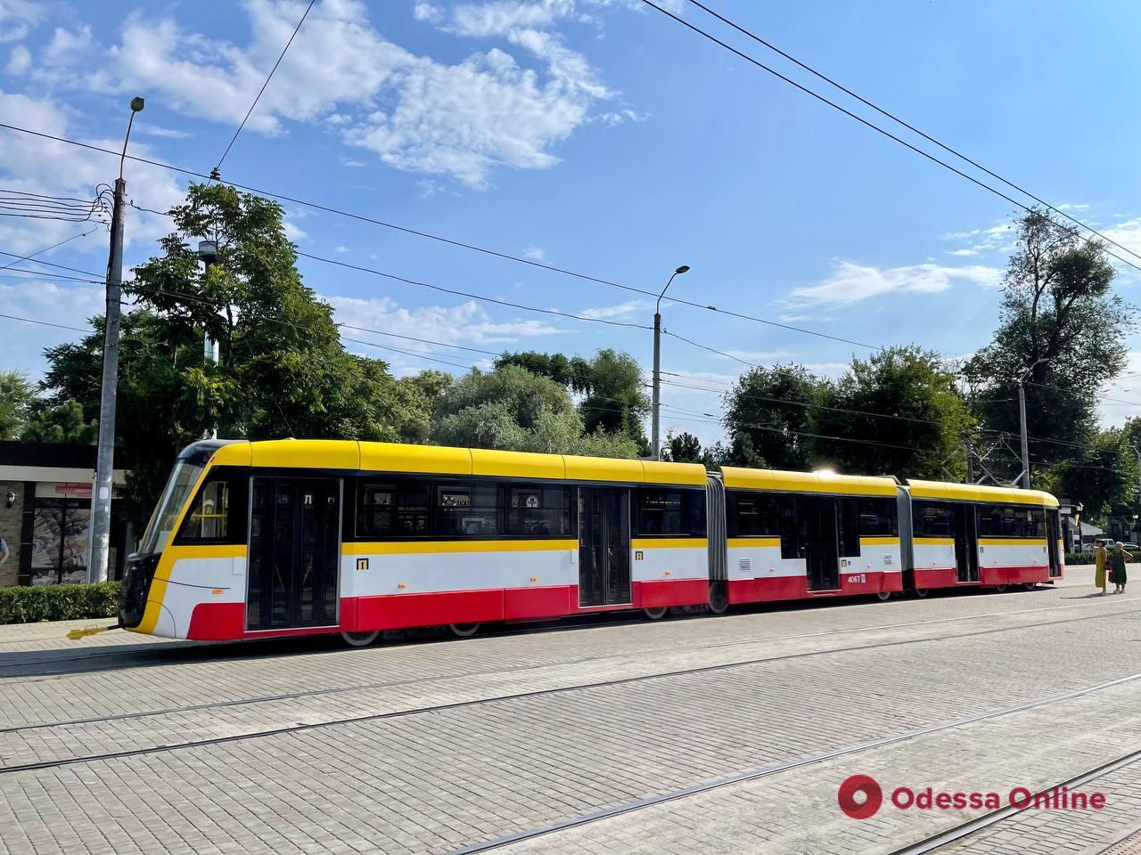 Трамвай №27 временно ездит до Люстдорфа