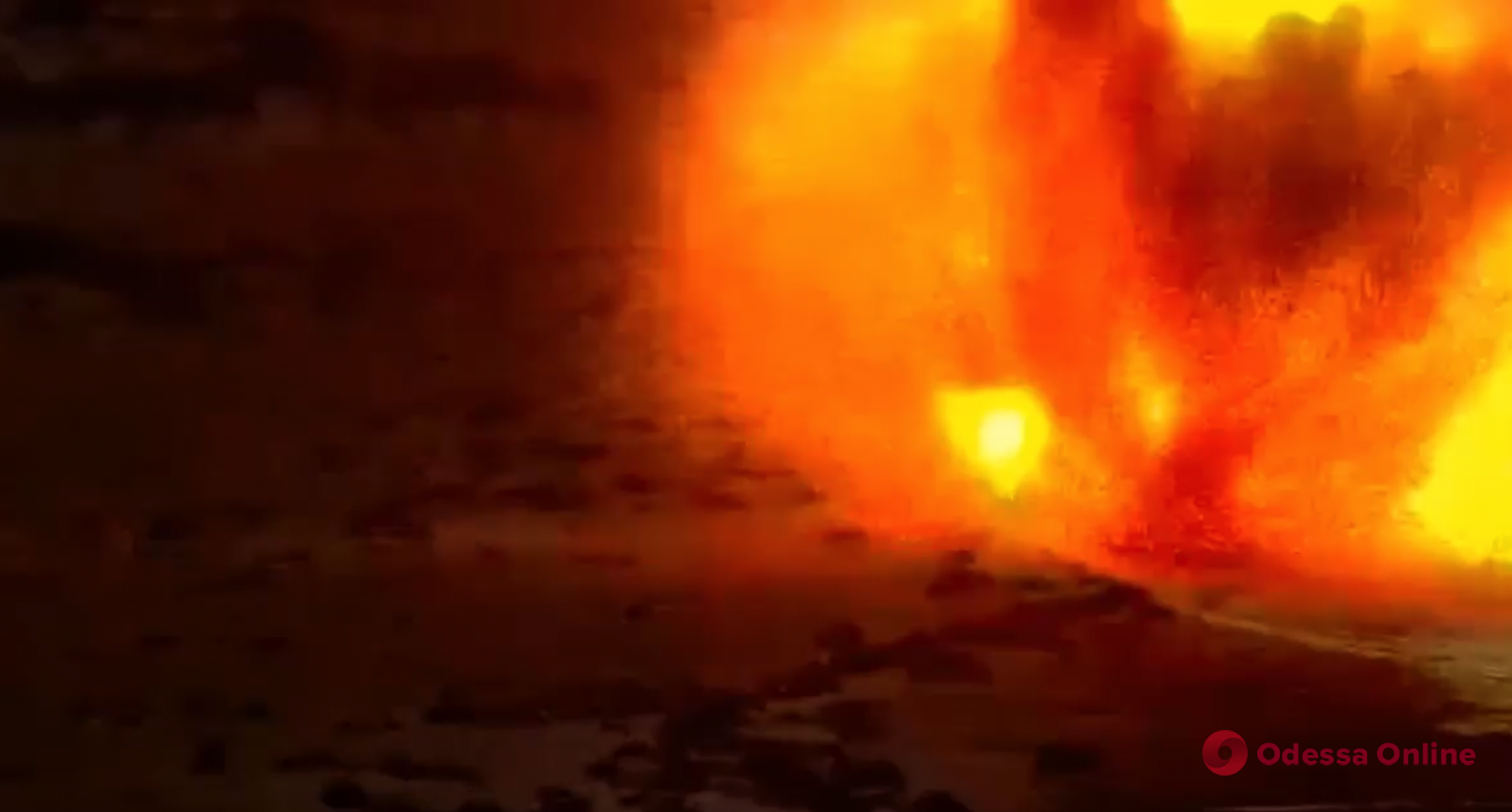 На побережье Одесской области уничтожили якорную мину (видео)
