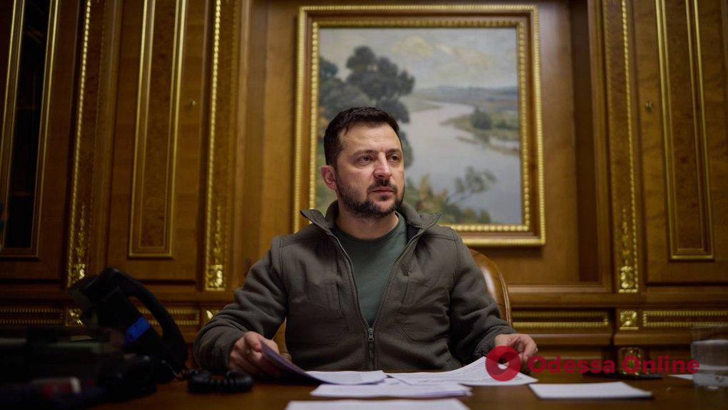 Зеленский провел заседание Ставки верховного главнокомандующего