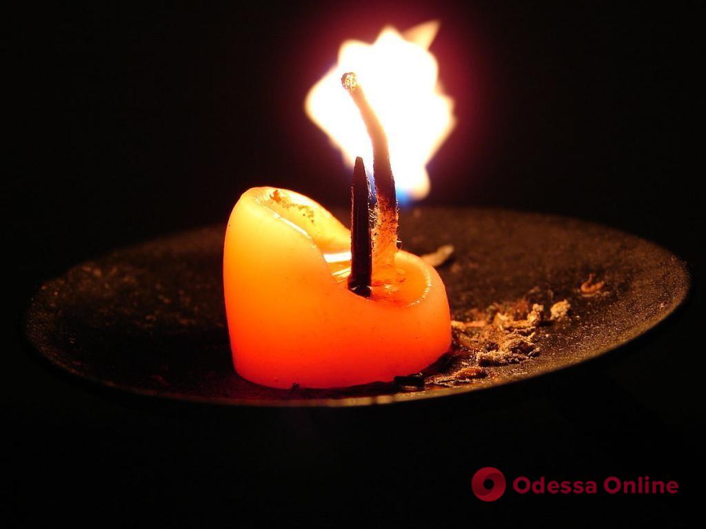 В Одесі загинула літня жінка внаслідок необережного поводження зі свічкою