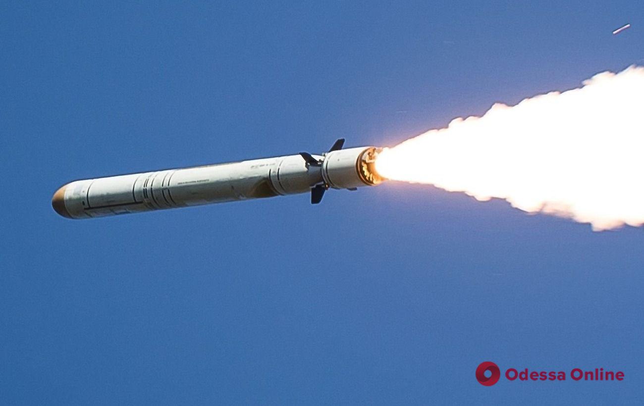 Утром россия запустила по Украине более 60 ракет