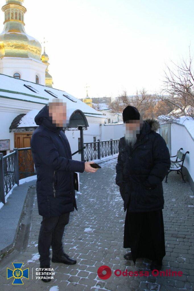СБУ сообщила о подозрении священнику Киево-Печерской Лавры, на богослужении которого прославляли «русский мир»