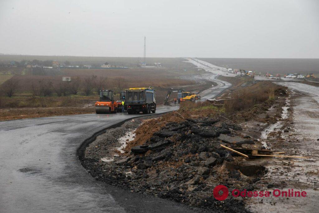 На «дороге жизни» в Херсон восстановят разрушенный мост