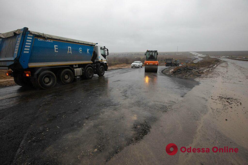 На «дороге жизни» в Херсон восстановят разрушенный мост