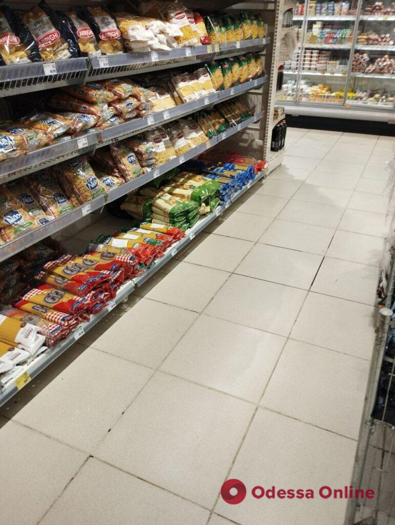 Крупи, молоко та овочі: огляд цін в одеських супермаркетах
