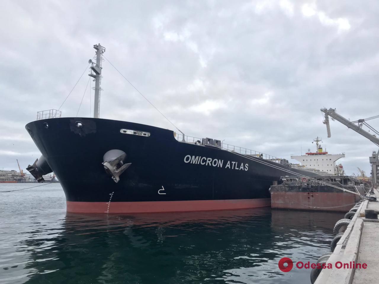 «Зернова ініціатива»: на Одещині з порту вийшло ще одне судно з зерном