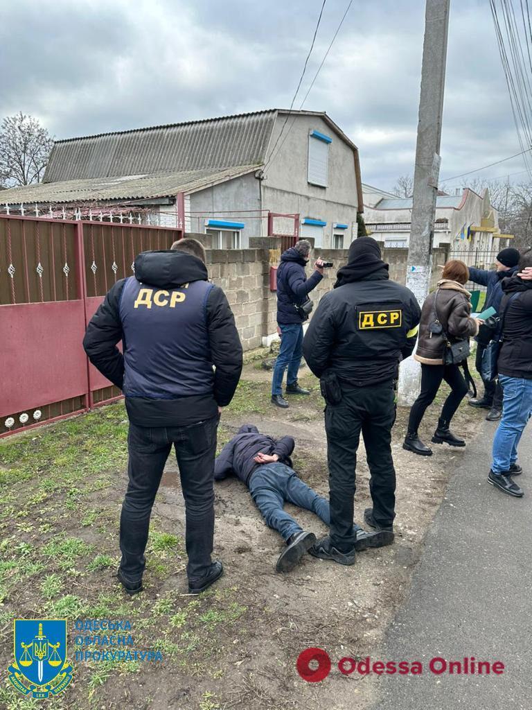 В Одесской области на взятке задержали чиновника поселковой администрации