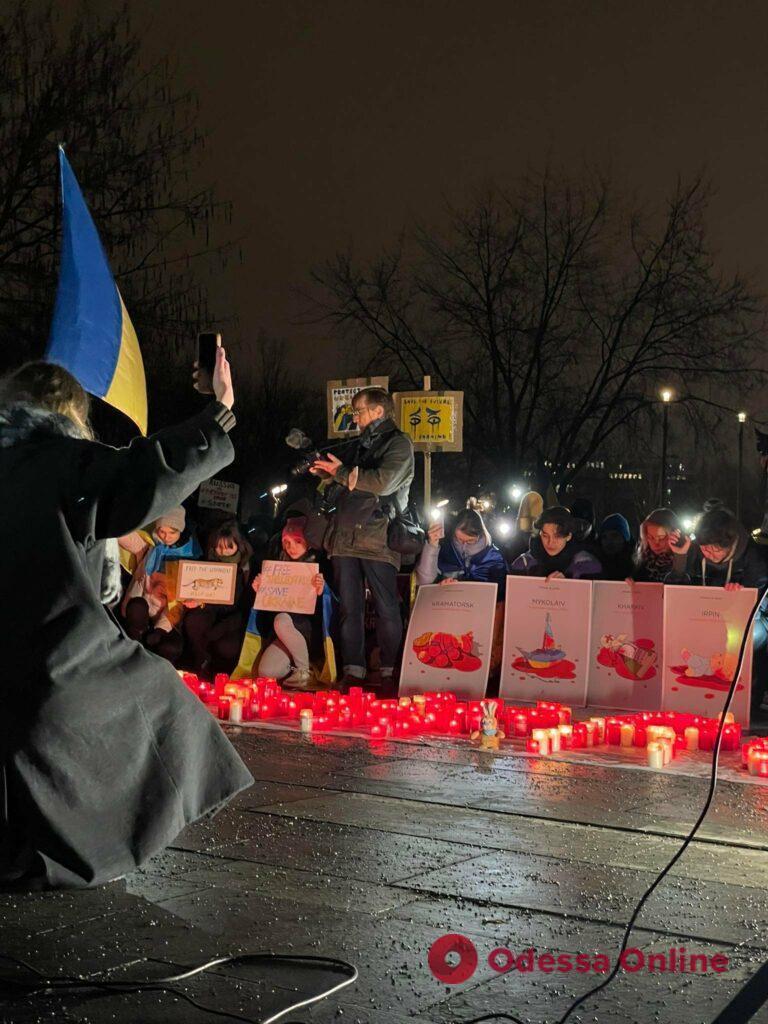 У Німеччині біля офісу Шольца зібрався мітинг через зволікання з передачею танків Україні (фото, відео)