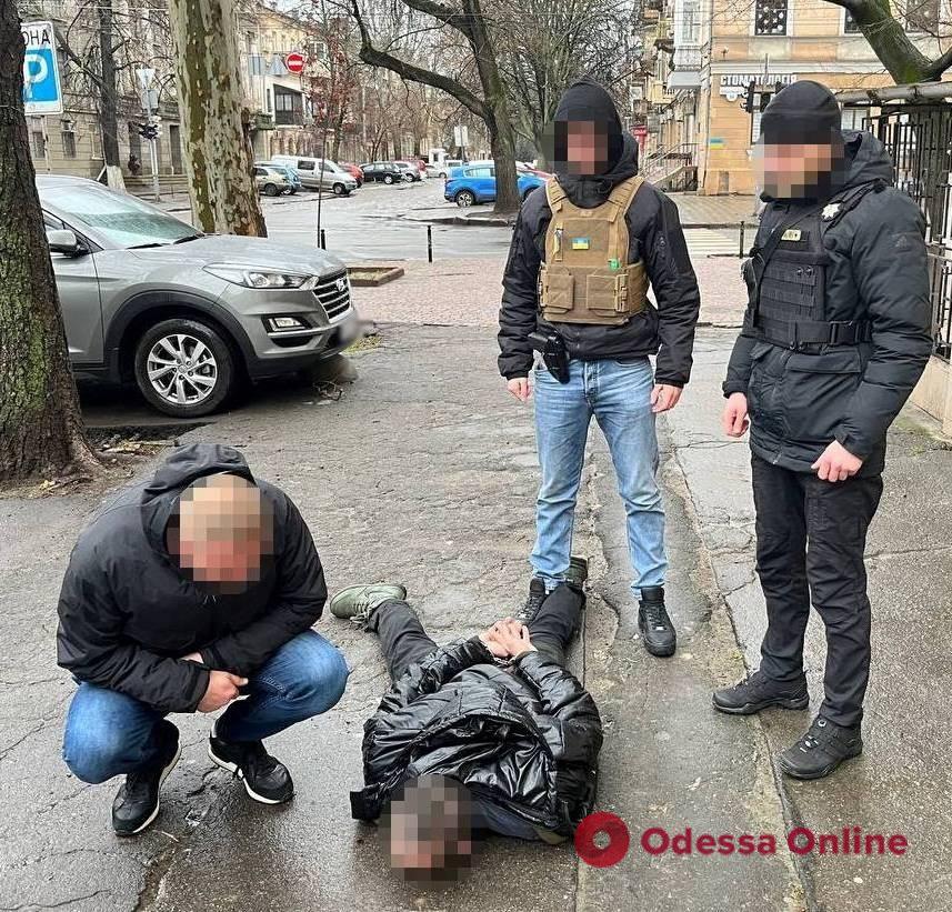 В Одесі затримали чоловіка, який продав бойову гранату