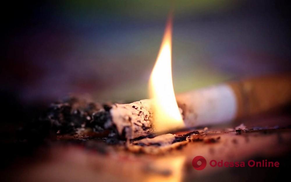 На Одещині через паління у ліжку сталася смертельна пожежа