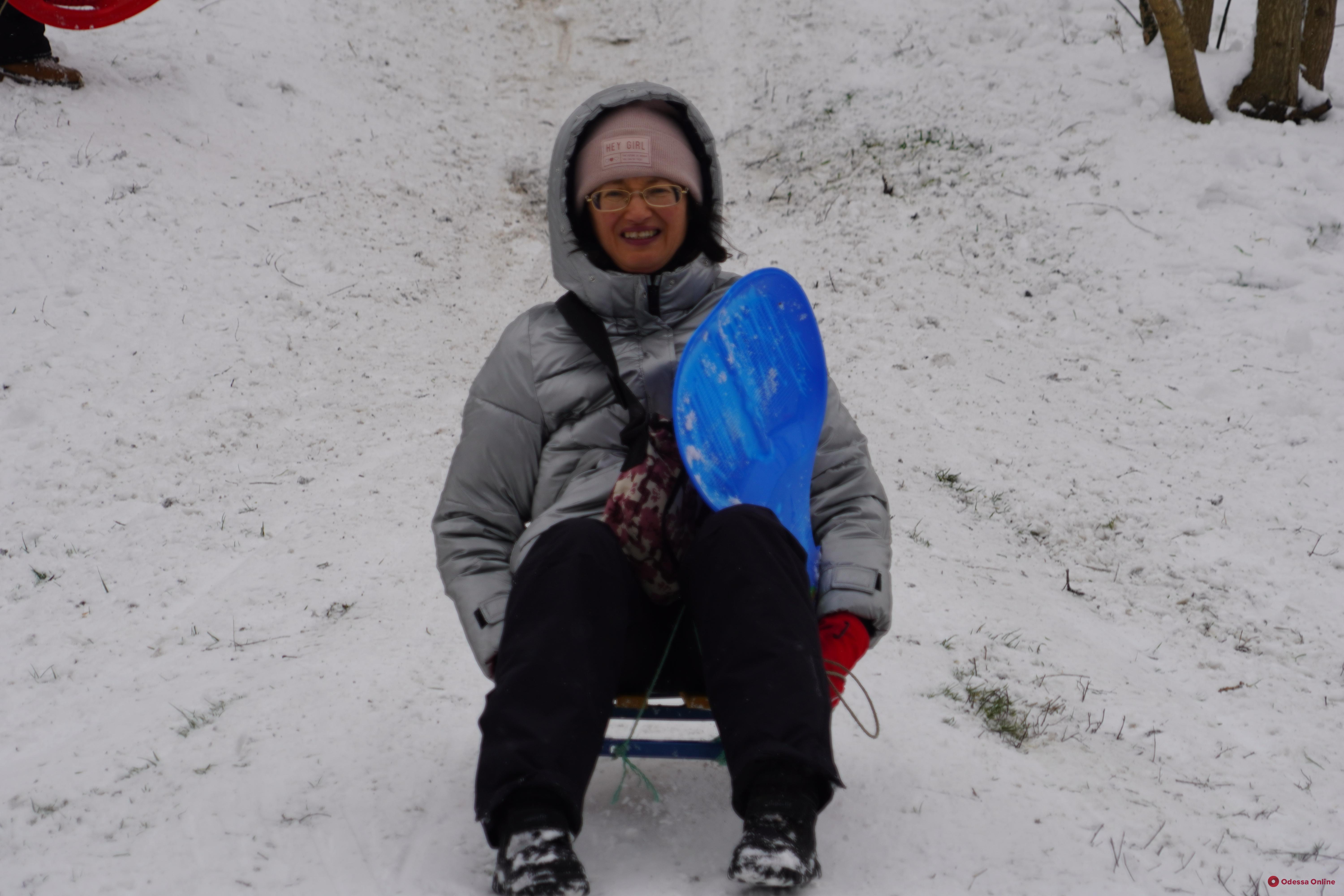 Прогулка по снежному одесскому парку (фоторепортаж)