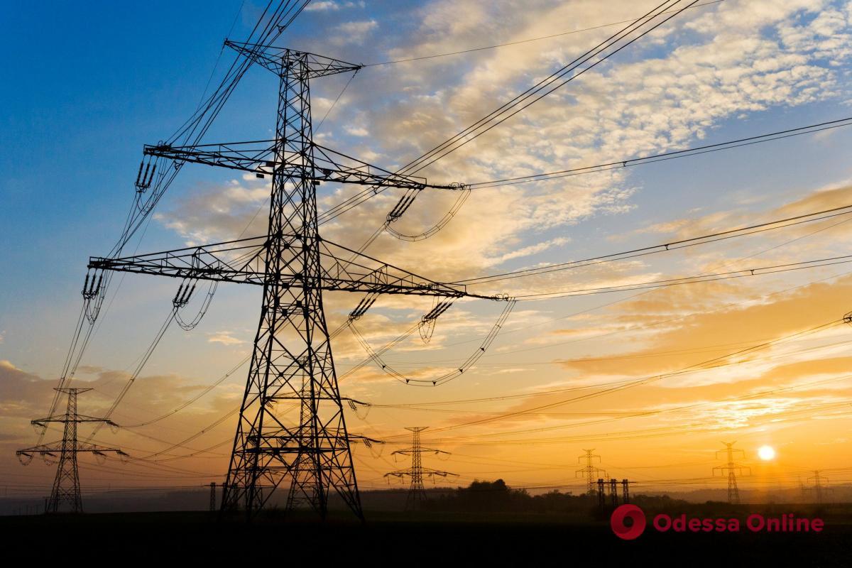 Ограничения потребления электроэнергии до 14:00 не применяются, — Укрэнерго