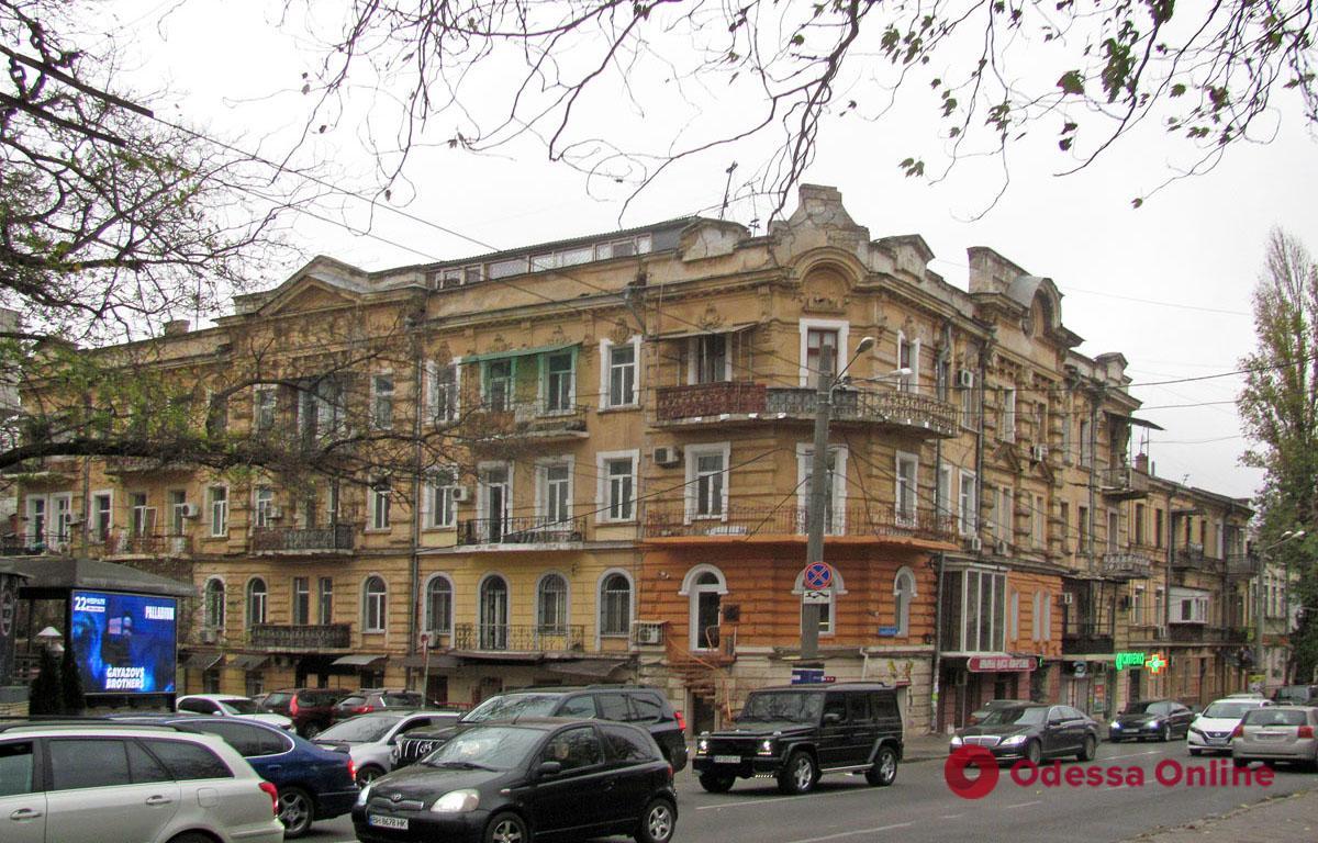 Участок улицы Канатной в Одессе сделали двусторонним
