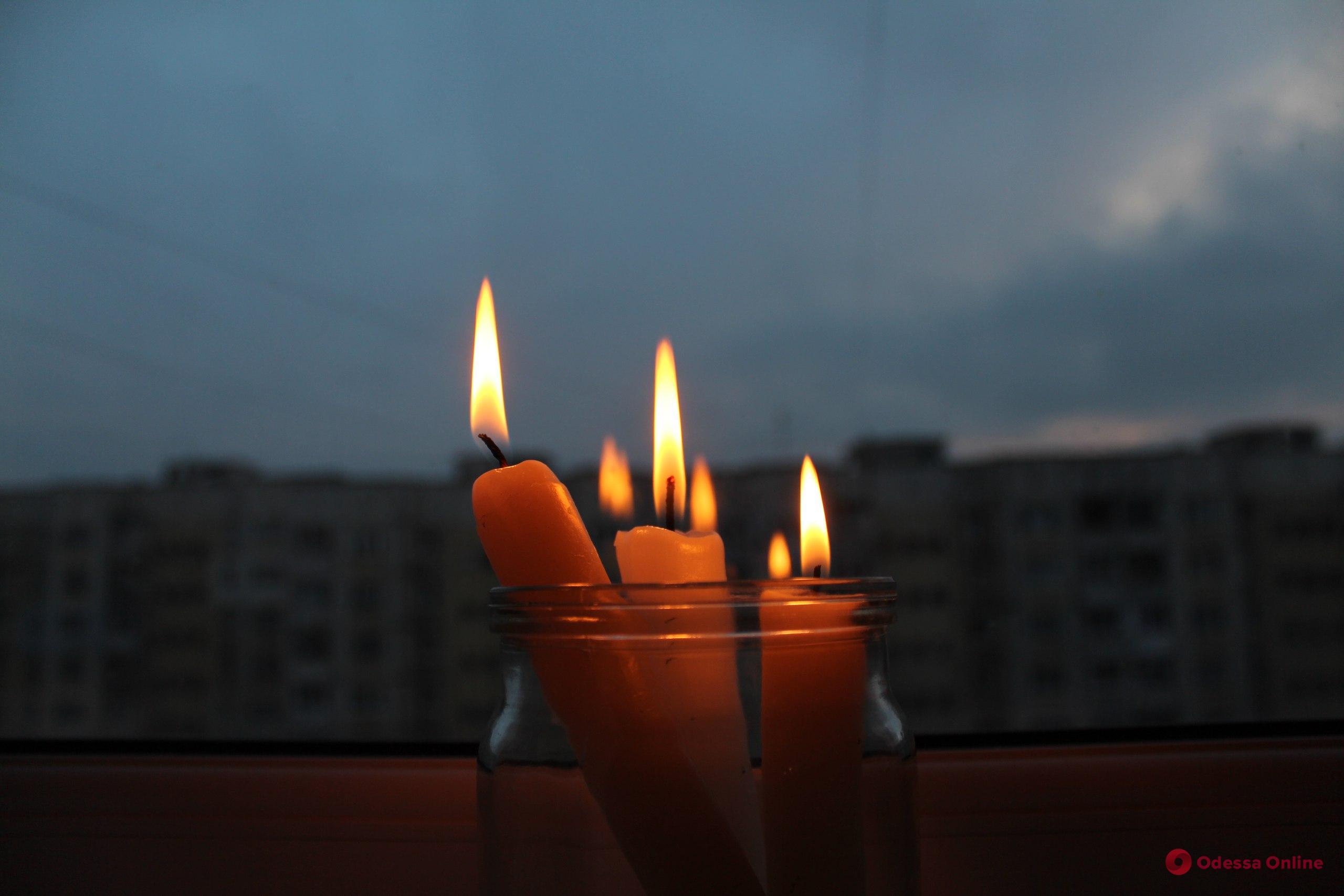 В ДТЭК обвинили «Укрэнерго» в том, что жители Одессы и области получают электроэнергию в сутки по шесть часов