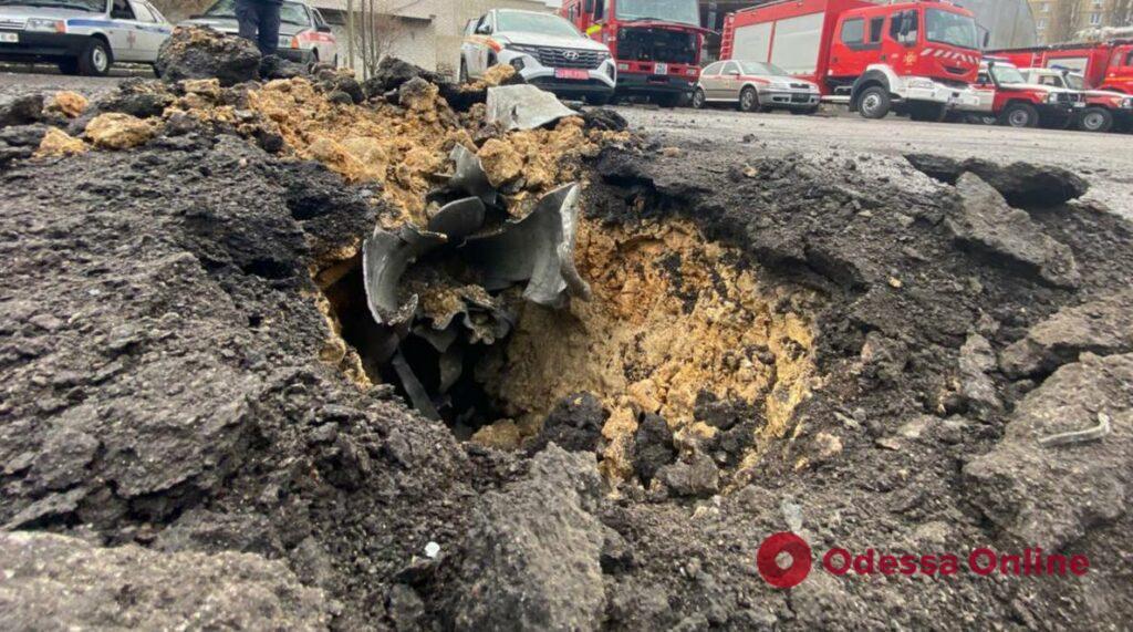 Напередодні Різдва в Україні лунали вибухи ракет: є загиблі та поранені
