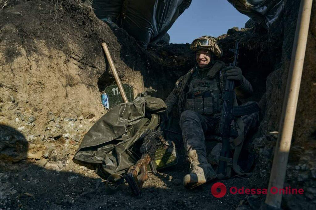 Генштаб: окупанти намагаються наступати на п’ятьох напрямках та активно застосовують авіацію