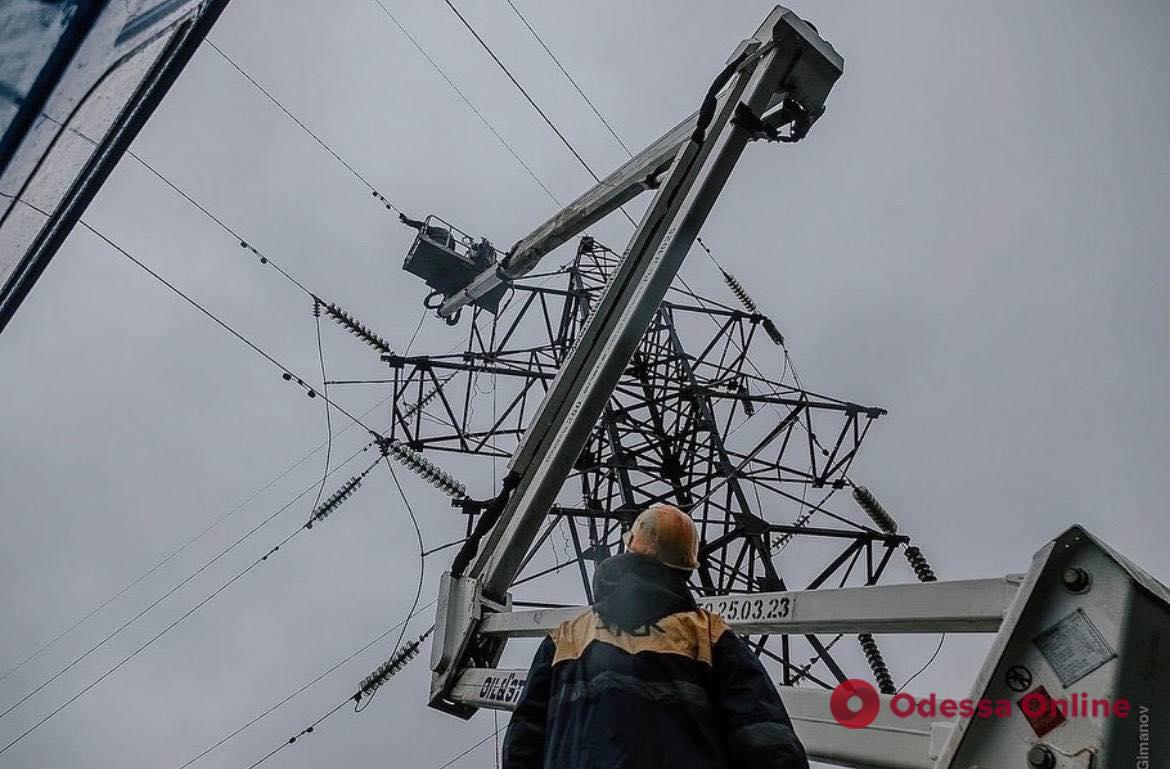 В субботу энергетики будут ремонтировать высоковольтную линию, которая питает два района Одессы