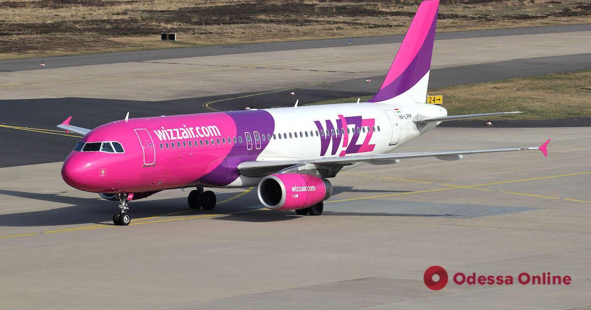 Лоукостер Wizz Air призупинить усі рейси з аеропорту Кишинева