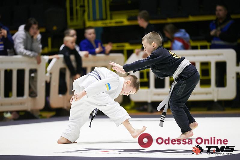 Одесити успішно виступили на першому в сезоні всеукраїнському турнірі з бразильського джиу-джитсу