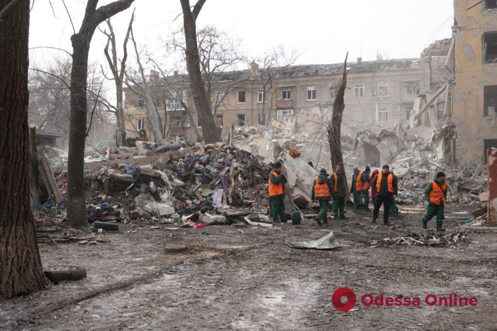 Трое погибших, 18 пострадавших: корреспондент Odessa.Online побывал на месте трагедии в Краматорске (фото, видео)