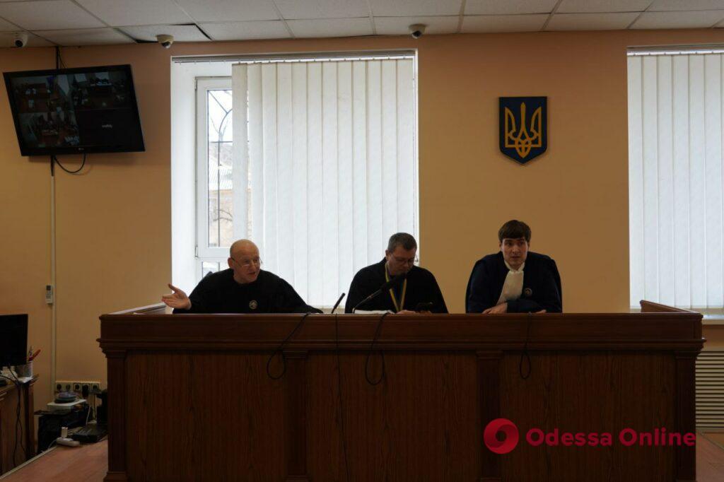 Дело николаевского экс-прокурора: в Приморском райсуде рассмотрели письменные доказательства, в частности переписку с россиянами