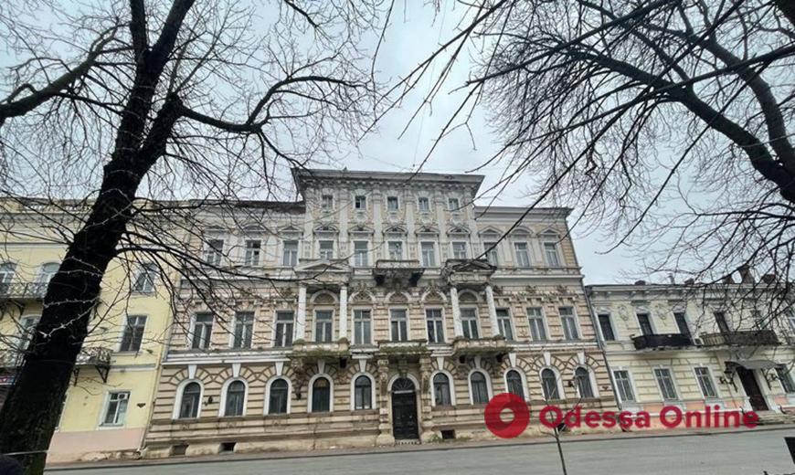 Прокуратура намагається відсудити у приватної фірми пам’ятник архітектури на Приморському бульварі