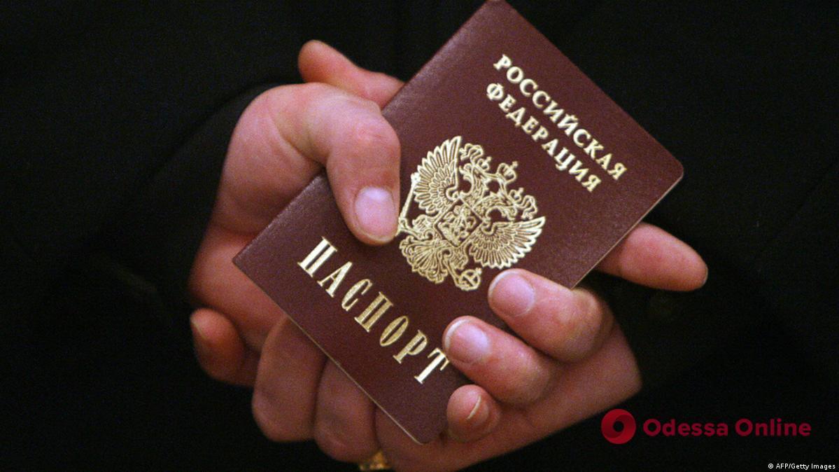 В Запорожской области оккупанты угрожают украинцам, которые отказались от получения паспортов рф, вывозом их детей в россию