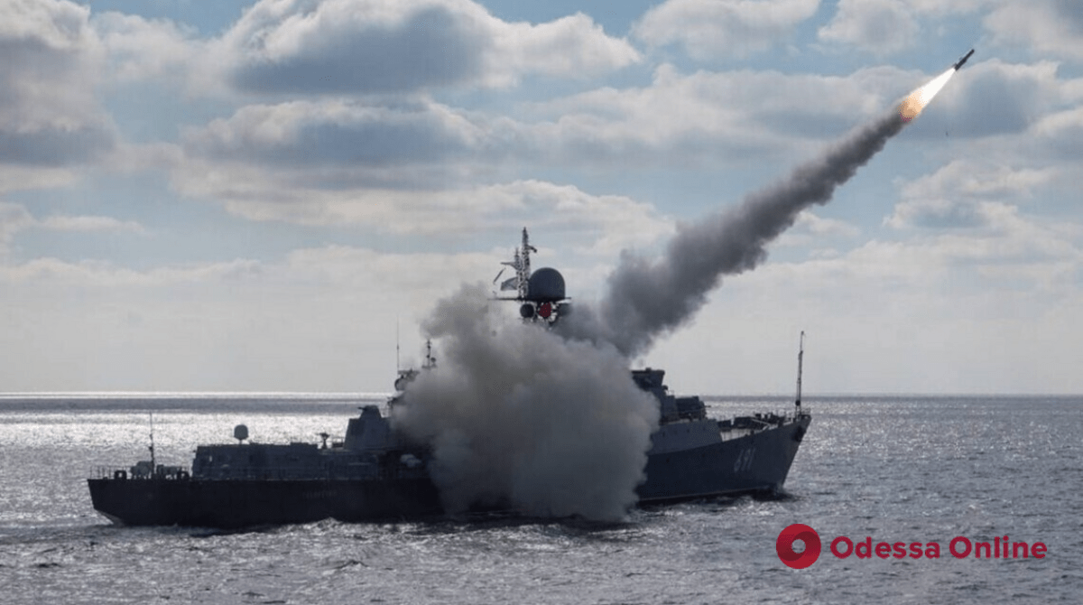 ОК «Юг»: россияне вывели в Черное море 3 ракетоносителя