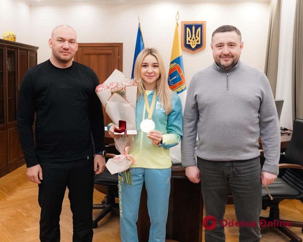 В Одеській облраді представили до нагород двох уродженок Одещини, які стали призерками чемпіонату Європи з карате