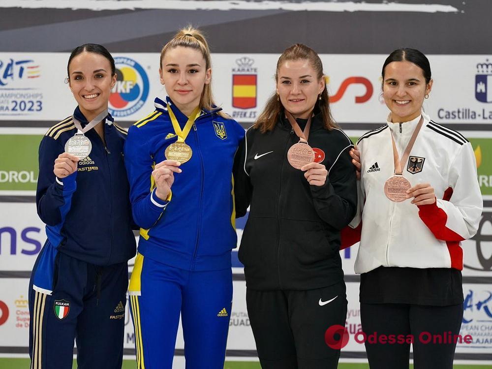 Каратистки з Одеської області вибороли дві медалі чемпіонату Європи