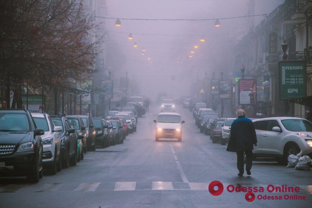 Осторожно, туман: одесская патрульная полиция напоминает водителям, как нужно ездить в непогоду