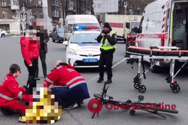 В Одессе в ДТП пострадала велосипедистка