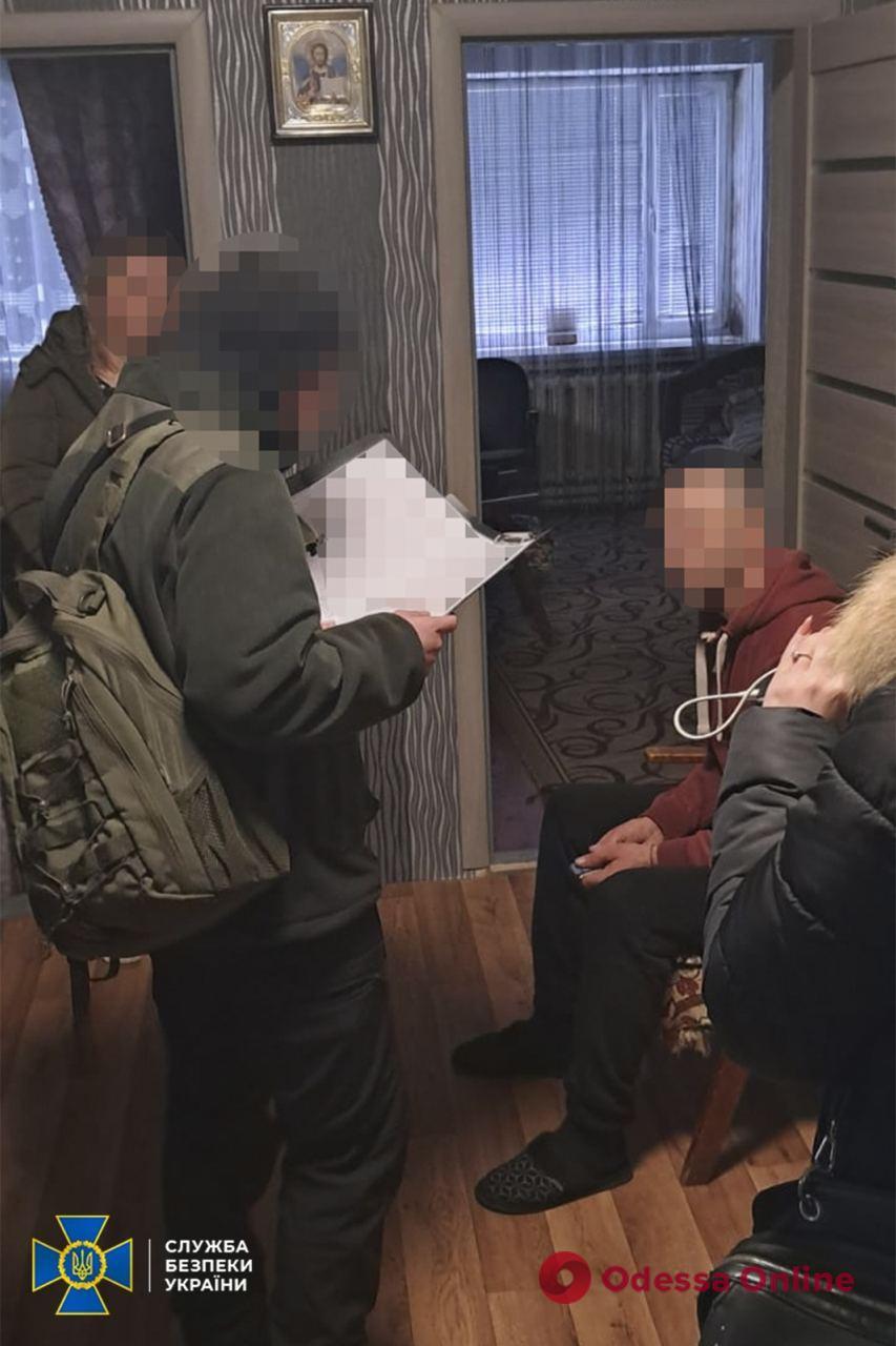 СБУ задержала вражеского информатора, собиравшего разведданные об обороне Днепропетровской области