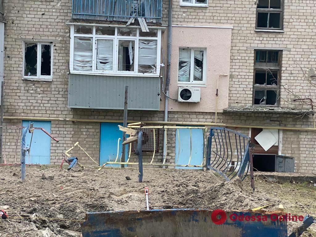 Оккупанты обстреляли город Марганец на Днепропетровщине: двое людей погибли, 5 ранены (фото)