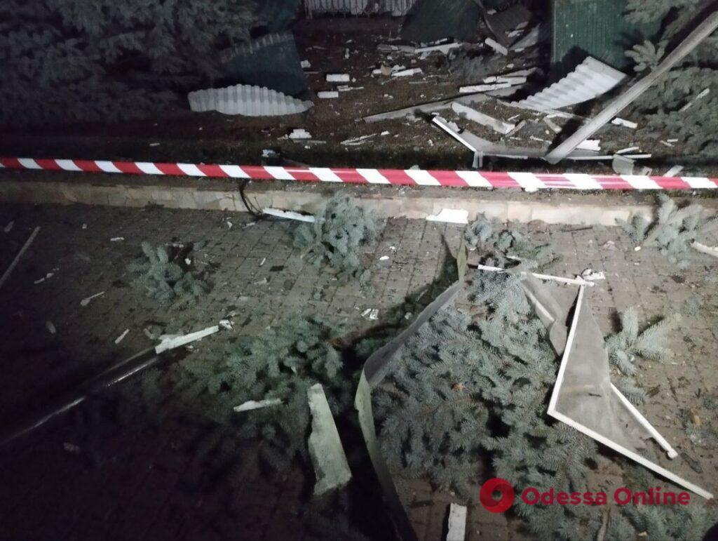 Последствия ракетного удара по Одессе (фото)