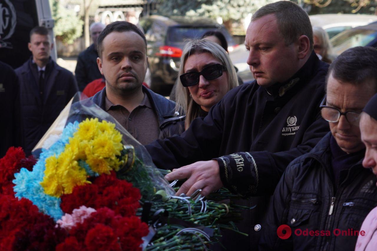 В Одессе простились с погибшими защитниками Дмитрием Ивановым и Андреем Самусенко