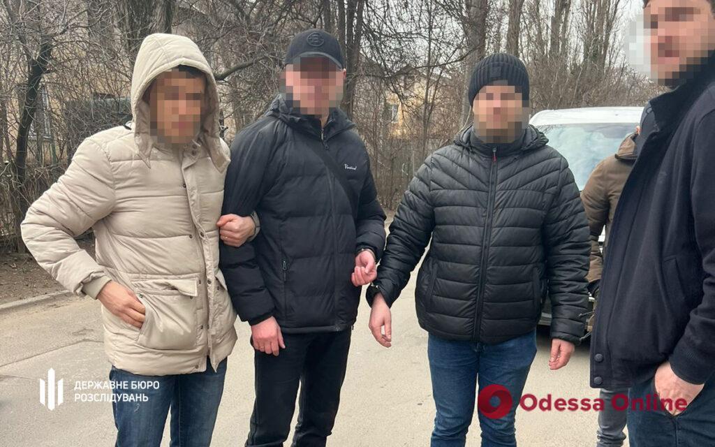 В Одесской области пятеро полицейских хотели заработать на продаже наркотиков